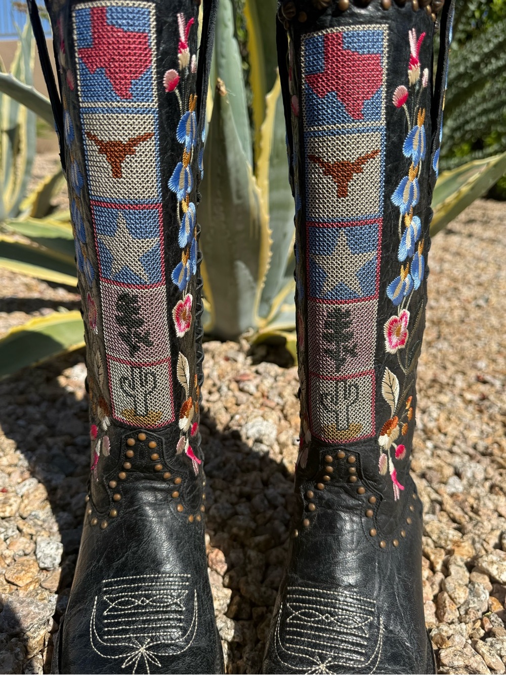 Black Embroidered Women's UT Austin Western Allens Boots Size 6 Worn only once! - Picture 12 of 16